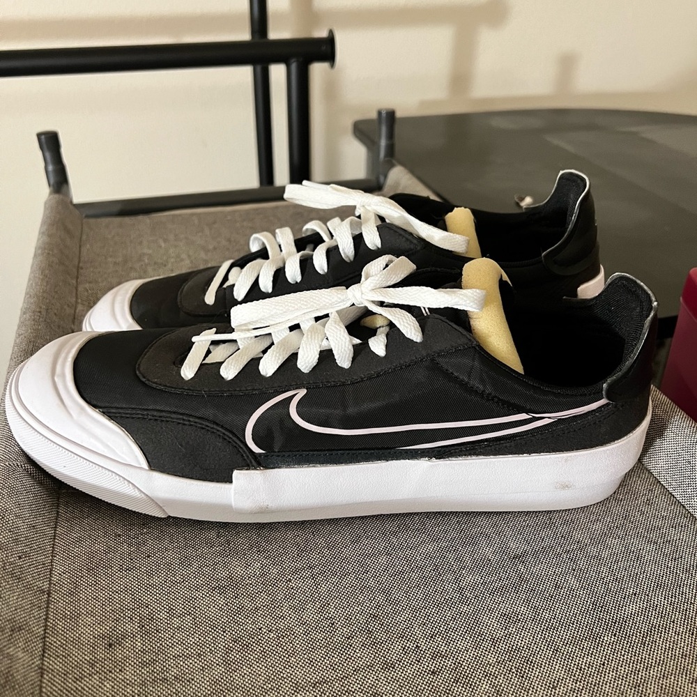 Nike Drop Type hbr shoes